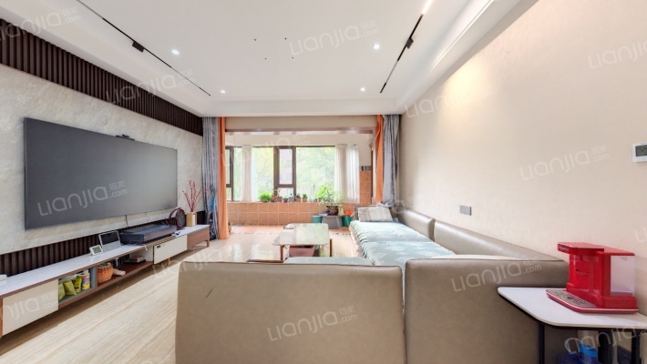 碧桂园凤凰台二手房实景图