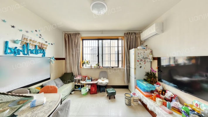 桐鹤名苑二区二手房实景图