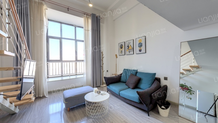 君泰中央公园C区二手房实景图