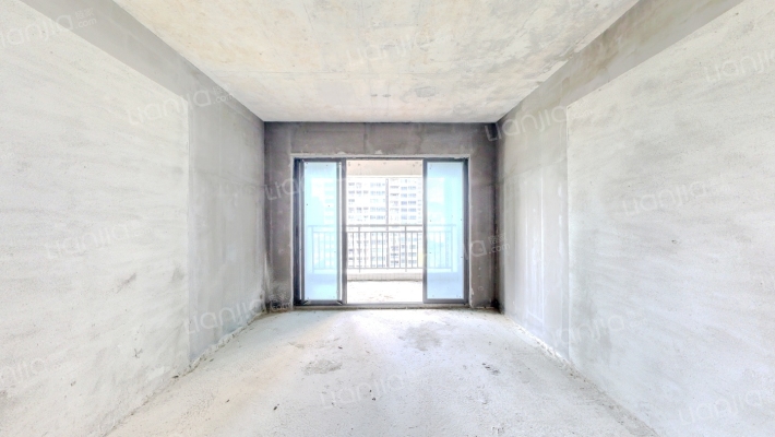 瀚清华府二手房实景图