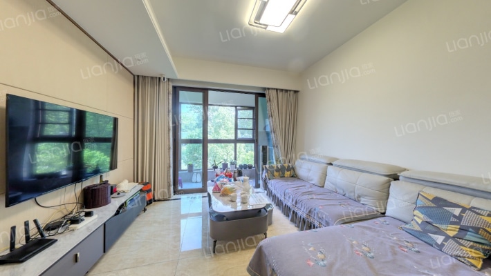 佳乐云锦阁二手房实景图