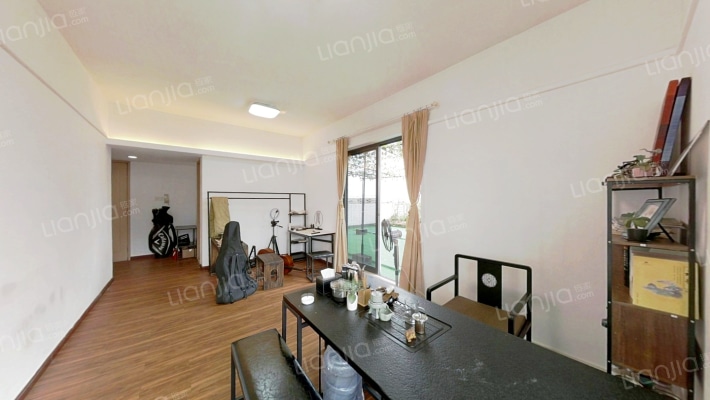 侨邦国际公寓二手房实景图