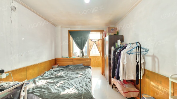 苹果园小区二区二手房实景图