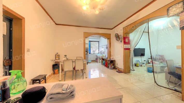 胡家巷92号院二手房实景图