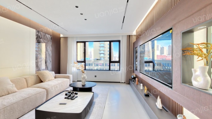 公园伍号二手房实景图