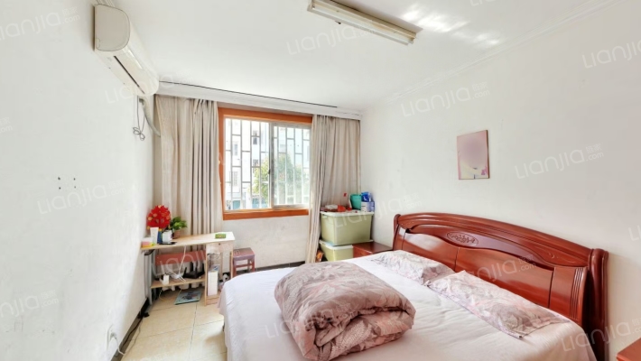 东浜新苑南区二手房实景图