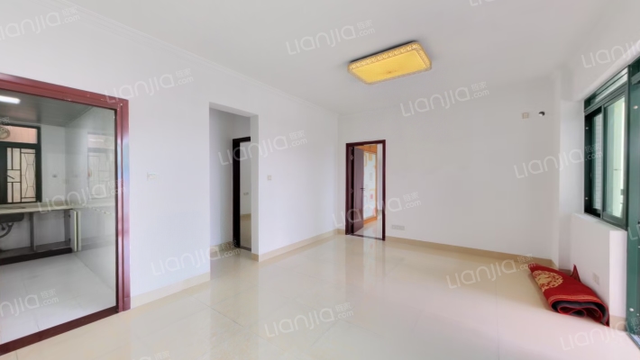 雅宝新城英伦世家(三区)二手房实景图