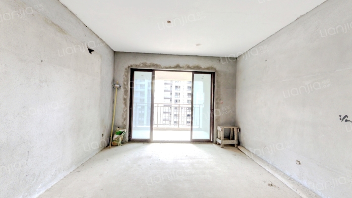 凯旋名苑二手房实景图