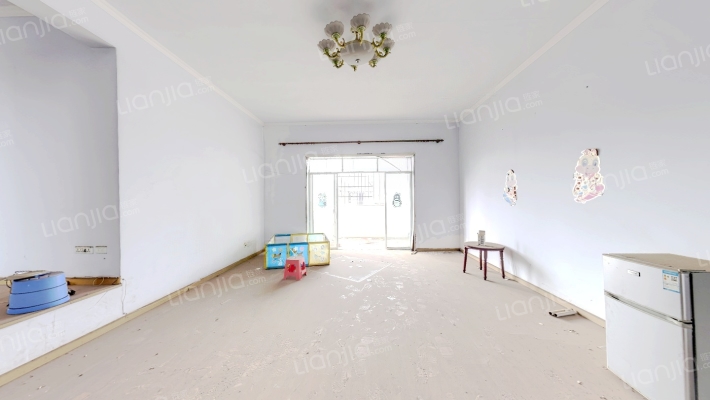 东方佳苑二手房实景图