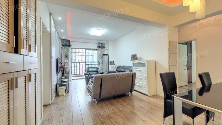 清江雅居二手房实景图