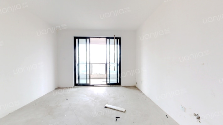 水岸花都二手房实景图