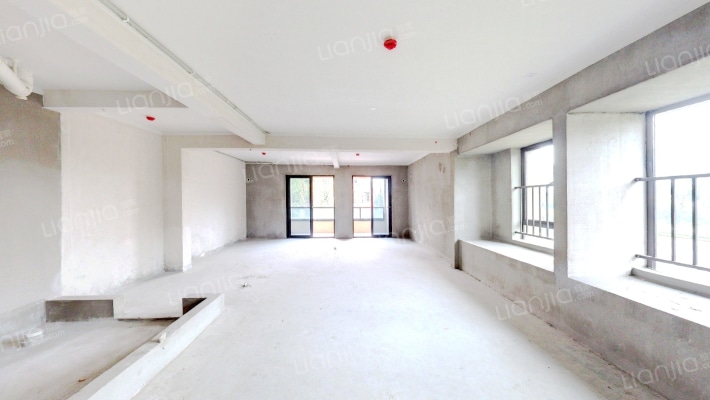 荣安·艺尚湾二手房实景图