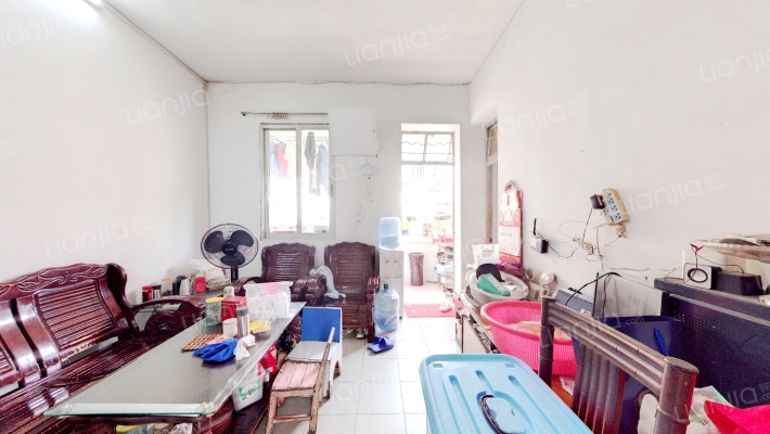 建设小区二手房实景图