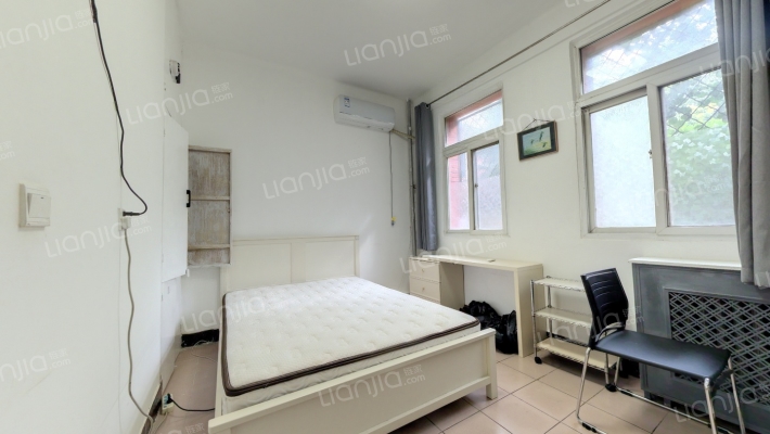 六铺炕三区二手房实景图