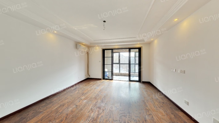 山语城三区二手房实景图