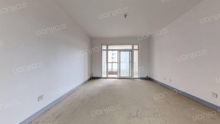 腾飞鹿鸣湖畔二手房实景图