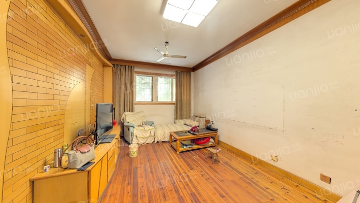 桃苑中路（38号）征费局宿舍二手房实景图