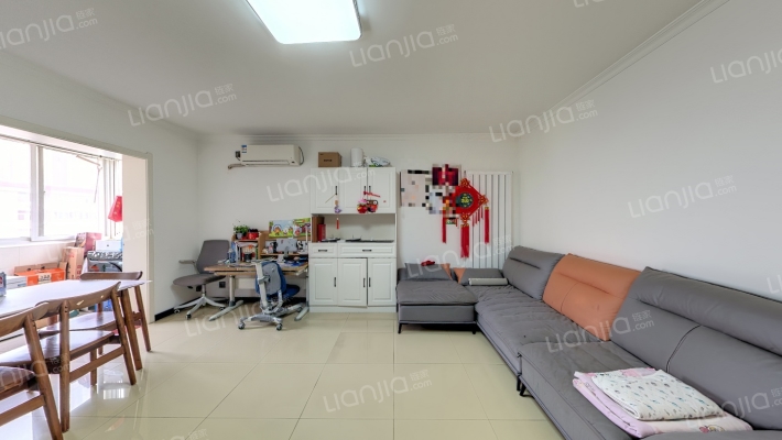 万国金色家园二手房实景图