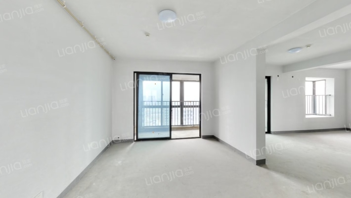 芳华景苑二手房实景图