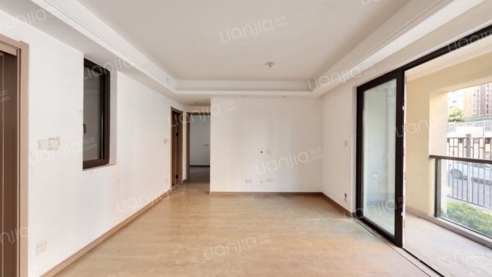 爱情天宸万象二手房实景图