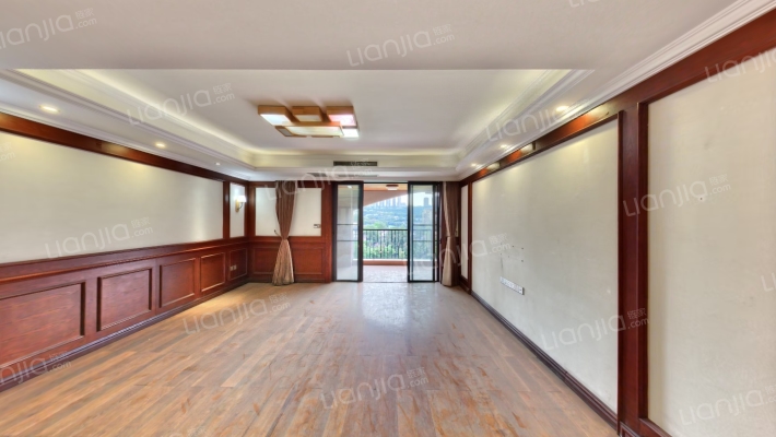 保利高尔夫豪园二手房实景图