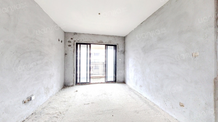 诚丰雅园二手房实景图