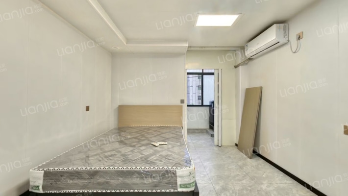 梅村路5号大院天龙综合楼二手房实景图