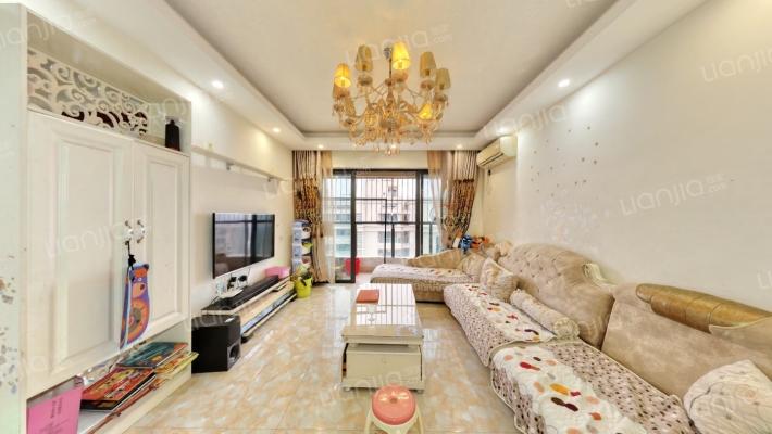 荣和·山水绿城A组团二手房实景图