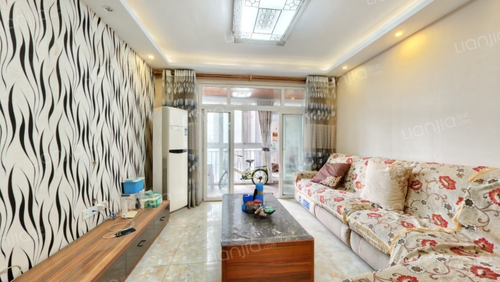 天顺家园二手房实景图