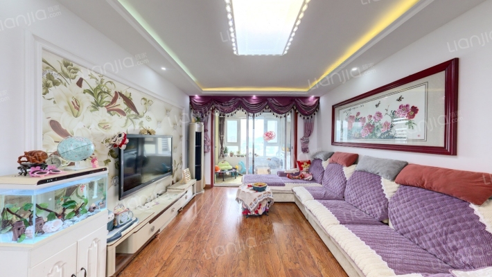 海亮艺术华府二手房实景图