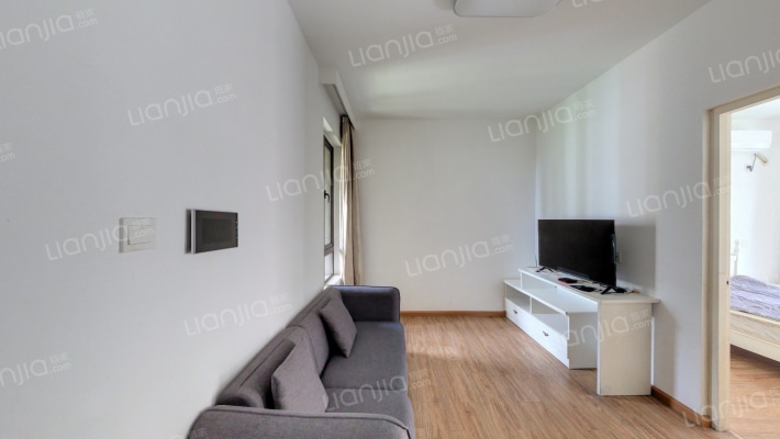 明湖花苑四期二手房实景图