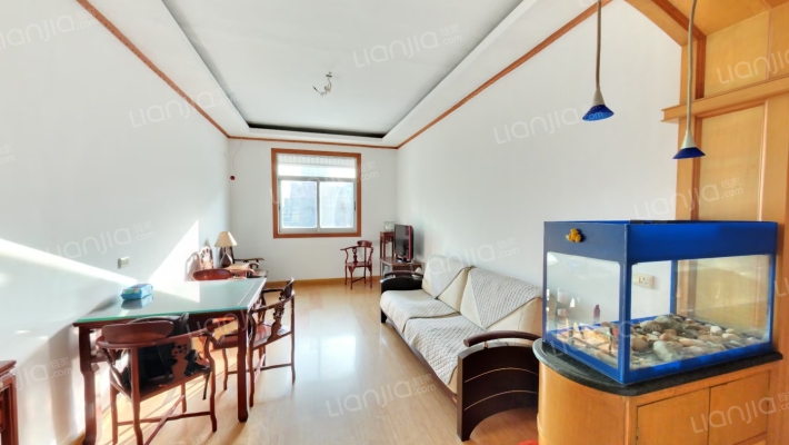 近圣社区二手房实景图