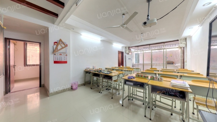 南坛路四巷二手房实景图