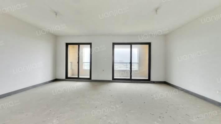 融创太湖御园二手房实景图