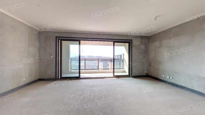 朗基水印三生院香二手房实景图