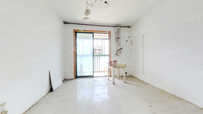 美岸青城幸福里二手房实景图