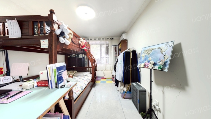 甸柳三区二手房实景图