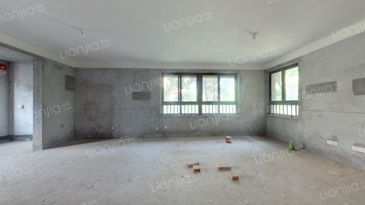 高盛国际花园城五期二手房实景图