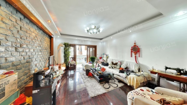 震川西路113号二手房实景图