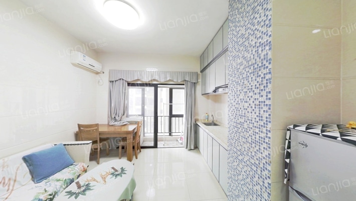 上品轩二手房实景图