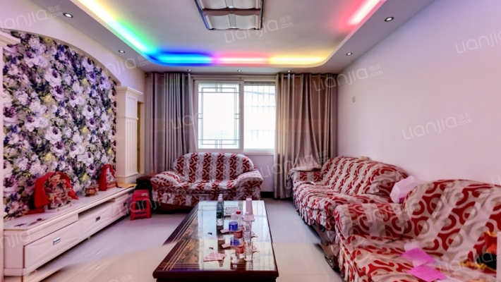 君临上城二手房实景图