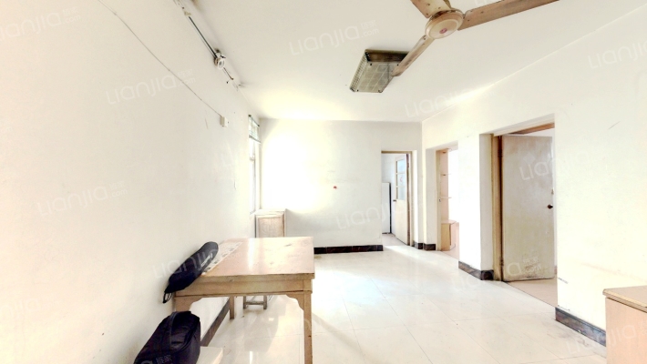 江淮大戏院宿舍二手房实景图