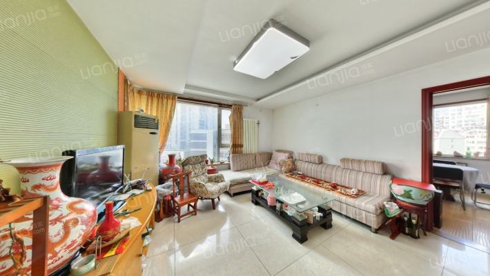 金色年华二手房实景图