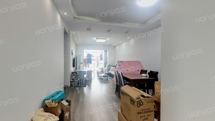 青春驿站二手房实景图