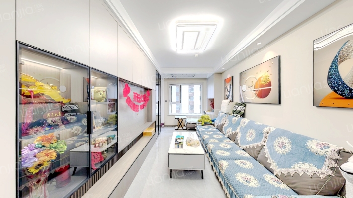 真彩仁恒二手房实景图