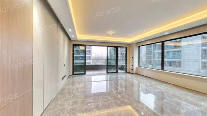 招商雍澜湾二手房实景图