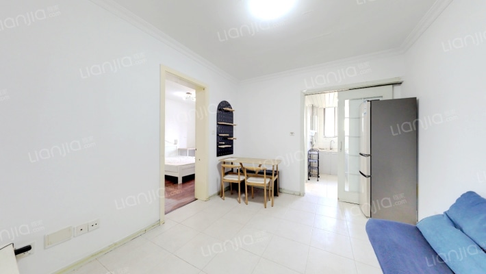 芳华路411弄二手房实景图