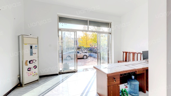 祥泰别墅二手房实景图