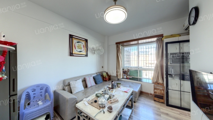 金彩花苑二手房实景图