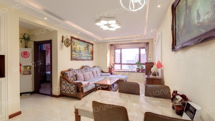 招商贝肯山二期二手房实景图